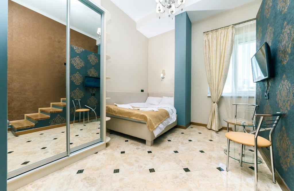 Bogdan Hall DeLuxe Kiev Buitenkant foto