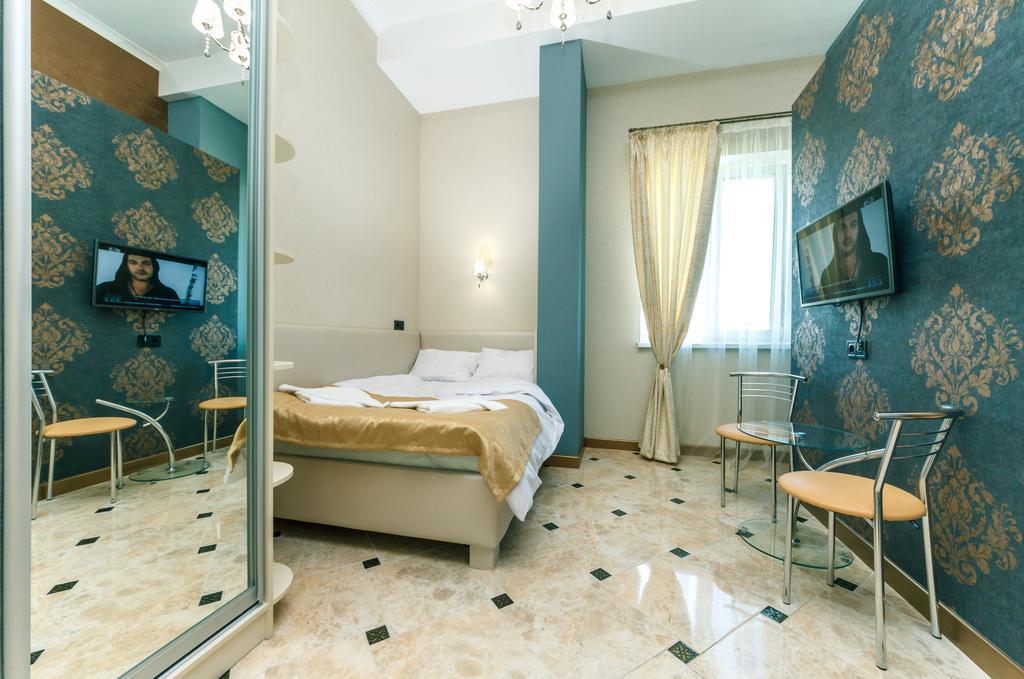 Bogdan Hall DeLuxe Kiev Buitenkant foto
