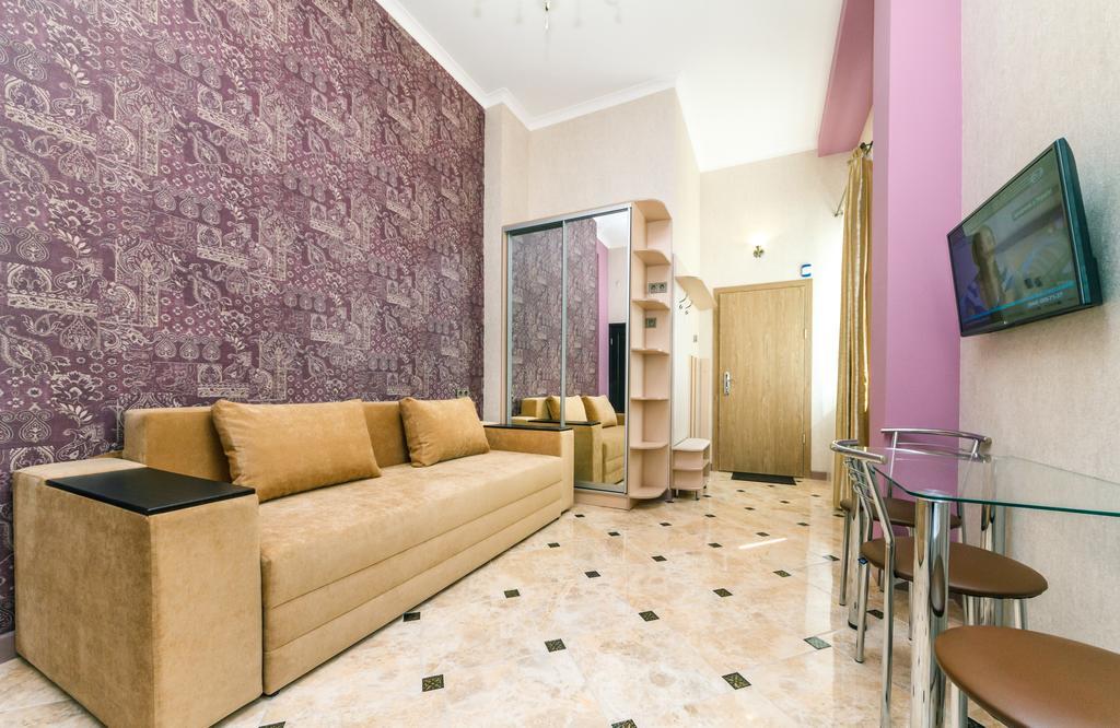 Bogdan Hall DeLuxe Kiev Buitenkant foto