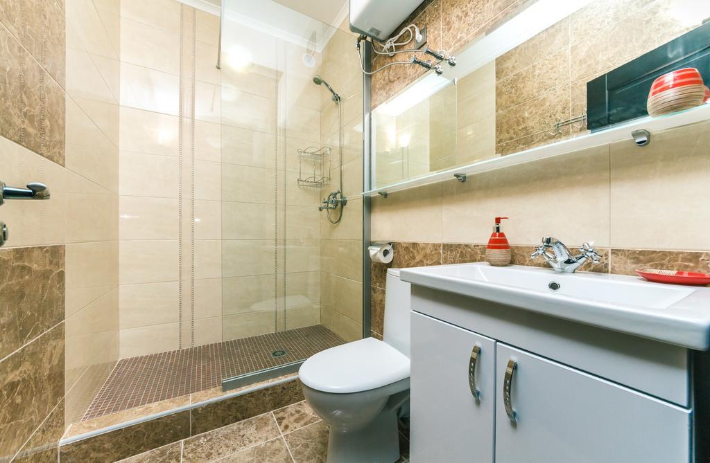 Bogdan Hall DeLuxe Kiev Buitenkant foto