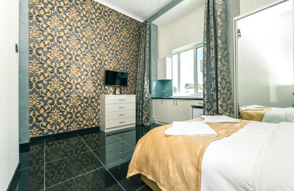 Bogdan Hall DeLuxe Kiev Buitenkant foto