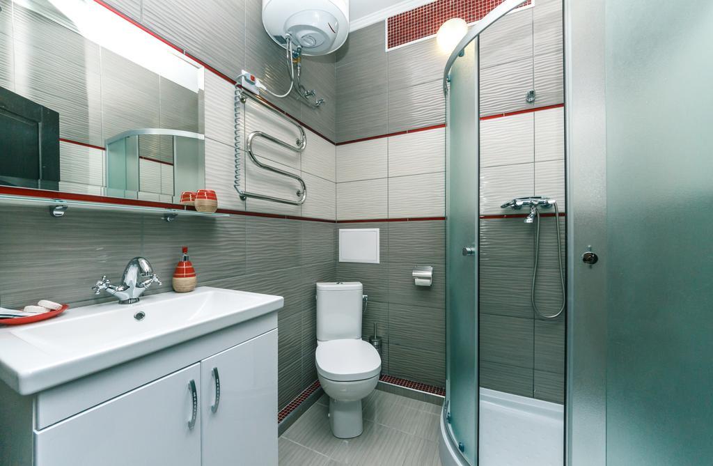 Bogdan Hall DeLuxe Kiev Buitenkant foto