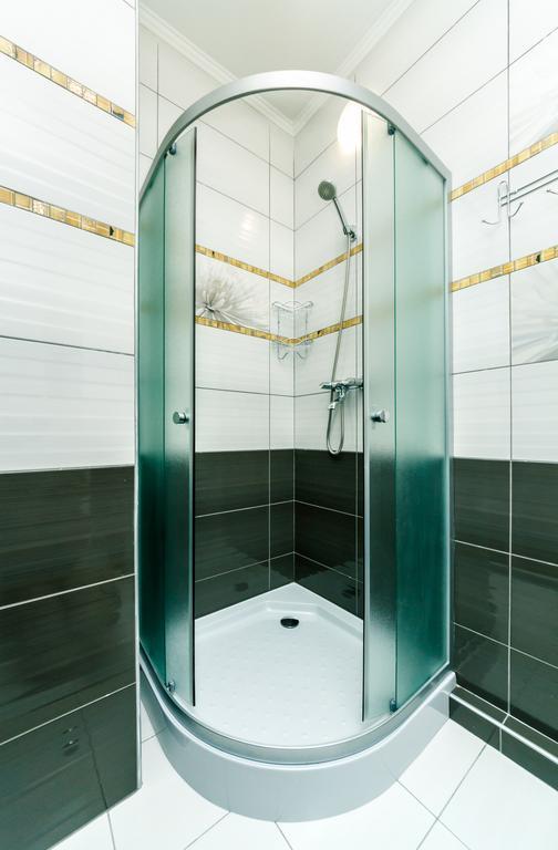 Bogdan Hall DeLuxe Kiev Buitenkant foto